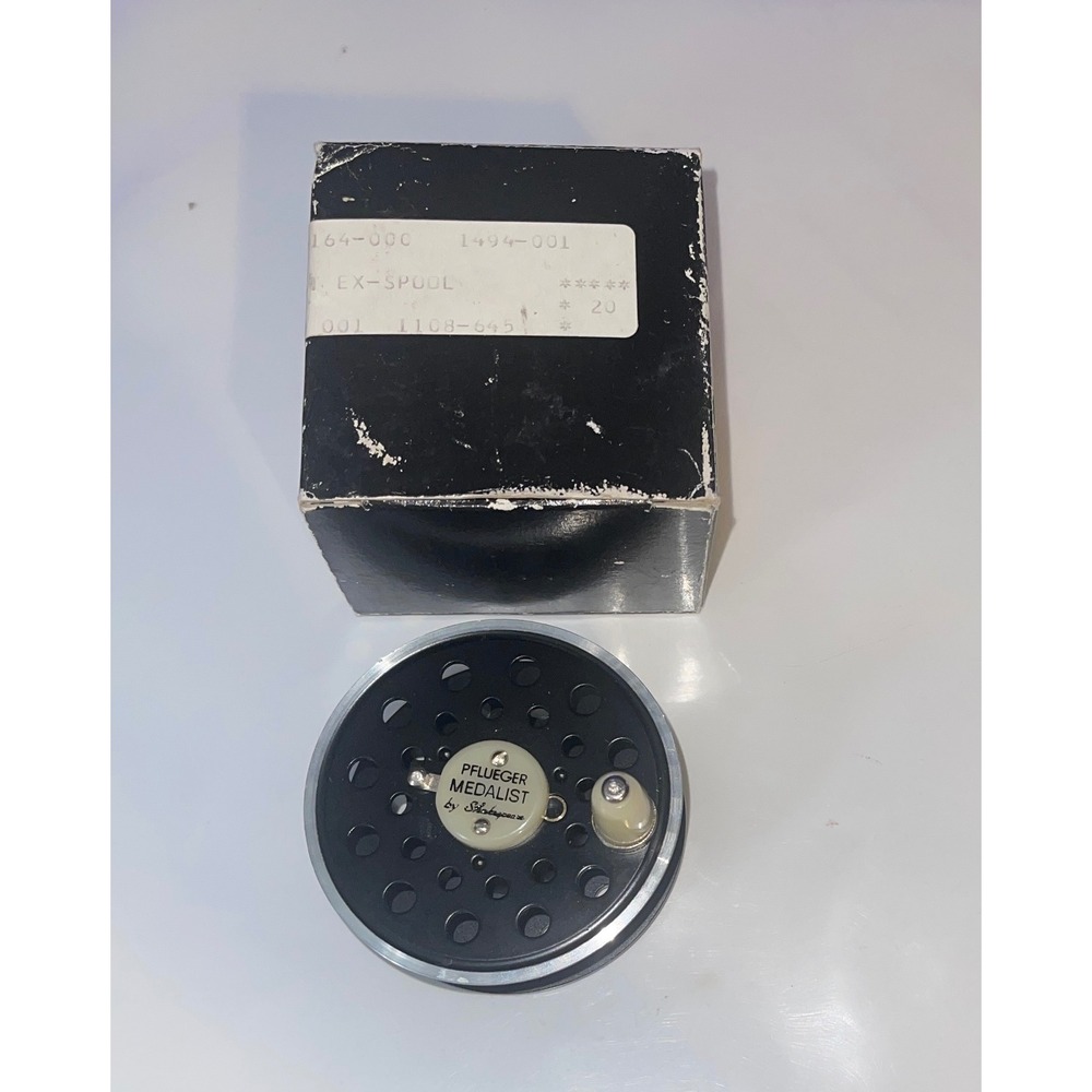 Pflueger Medalist‎ by Shakespeare Fly Fishing Spare Reel Spool 1494 / 001
